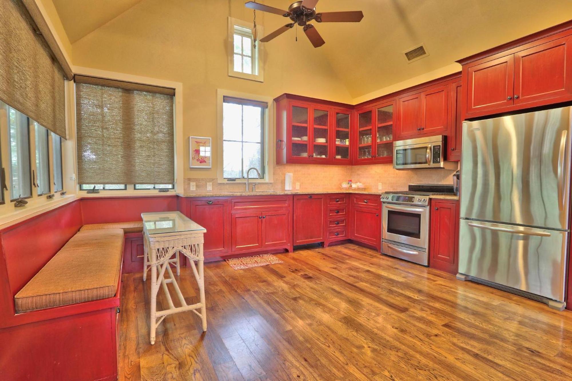 Fall Creek Vineyards Wine Country Inn Dripping Springs Buitenkant foto